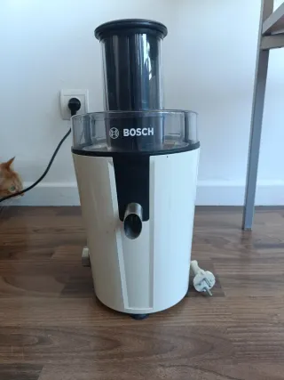 Licuadora Bosch 700W XXL