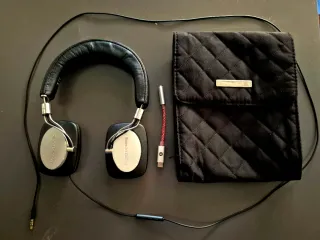 Auriculares Bowers & Wilkins P5 Plata/Negro