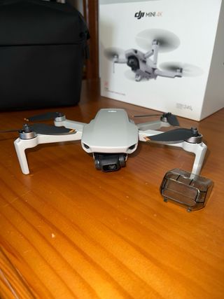 Dron DJI Mini 4K Fly More Combo