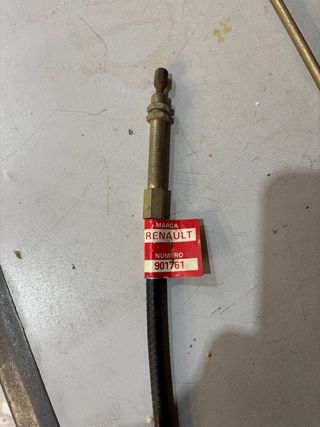 Varios recambios renoult r8