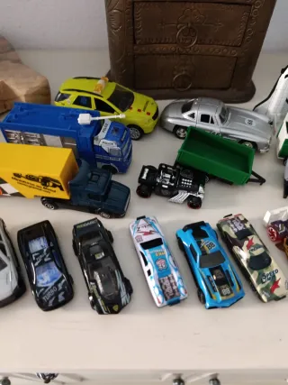 Lote Coches y Camiones con Remolque