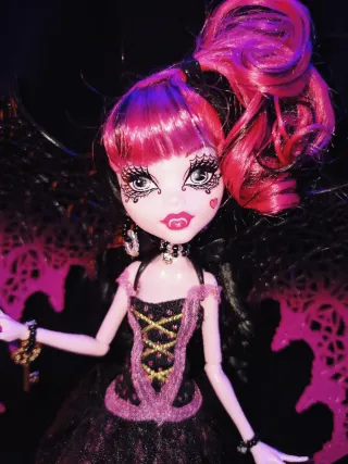 Draculaura - Monster High (2008)