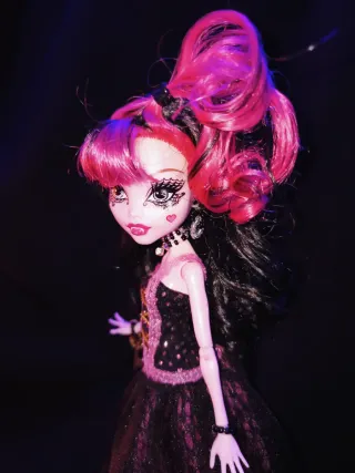 Draculaura - Monster High (2008)