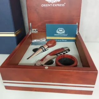 Set de vino de tres piezas Orient Express