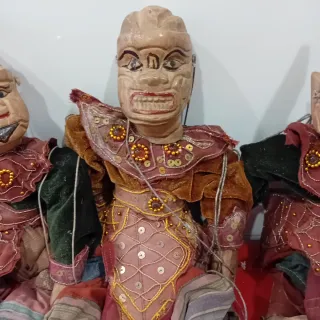 Marionetas vintage de madera