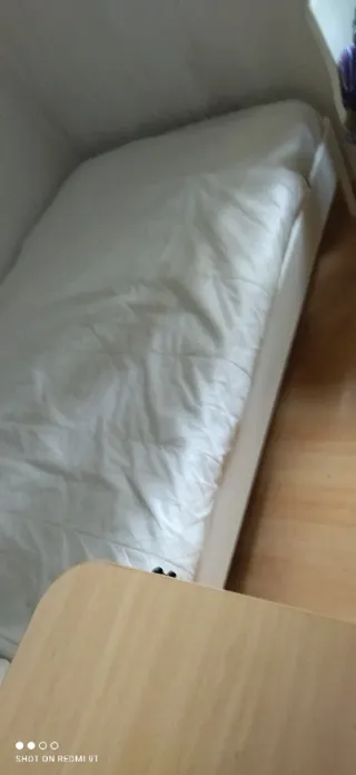 Cama Ikea con Colchón bueno. Urge por mudanza