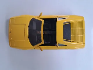 Maqueta Ferrari 348 1989 1:24