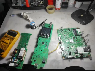 Riparazione di schede elettroniche per lavatrici, frigoriferi e microonde
