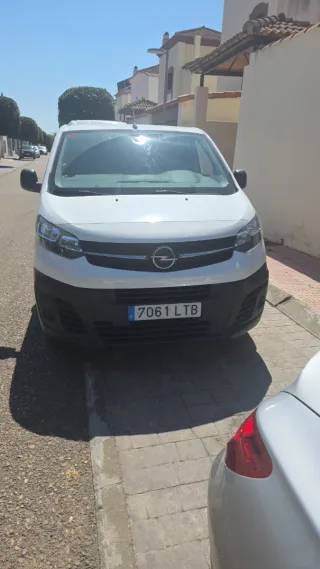 Opel Vivaro 2021,diesel