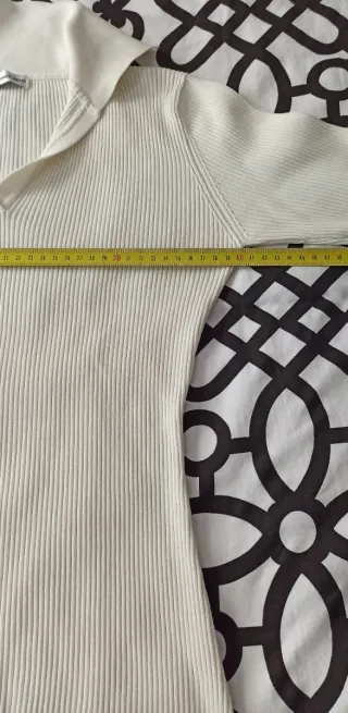 Camisola justa branca manga comprida