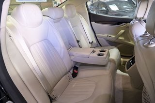 Maserati Ghibli   GT L4 330CV HybridGasolina RWD