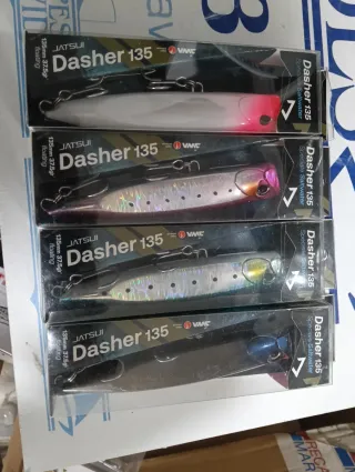 4 señuelos Jatsui Dasher 135