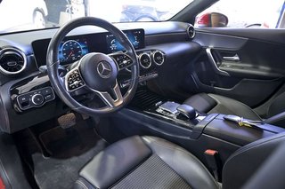 Mercedes Clase A MERCEDES-BENZ  A 180 d