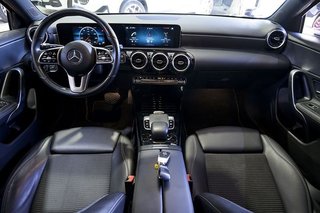 Mercedes Clase A MERCEDES-BENZ  A 180 d