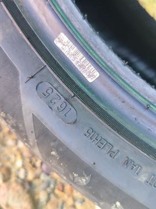 4 Neumáticos nuevos 195 55 15 85v 1 mes  NO BAJO