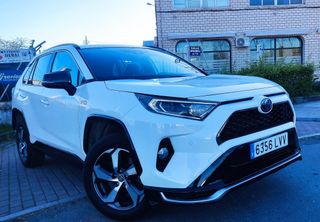 Toyota RAV4 4x4 300PH Hibrido Enchúfable 2022