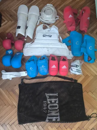 Set protezioni Karate, Adidas Leone