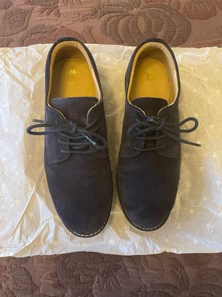 Traje comunión niño azul, beige y rojo