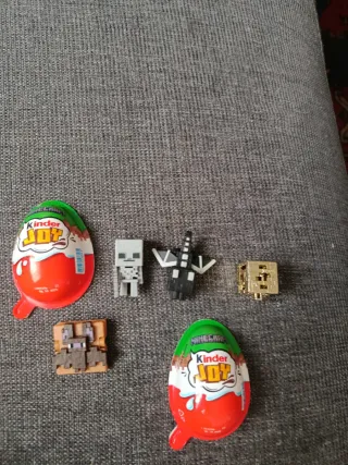 Muñecos Minecraft Kinder Joy