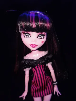 Draculaura - Monster High (2008)