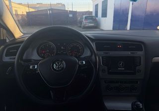 Volkswagen Golf VII