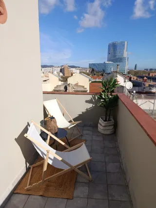 MONTAJE DE MOBILIARIO Y SERVICIO DE MANITAS