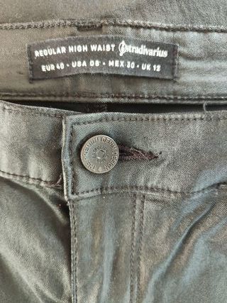 Pantalón Stradivarius Talla 40 Negro
