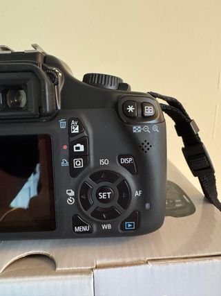 Canon EOS 1100D Cámara Digital SLR Negra