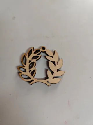 Colgantes Madera Coronas Laurel