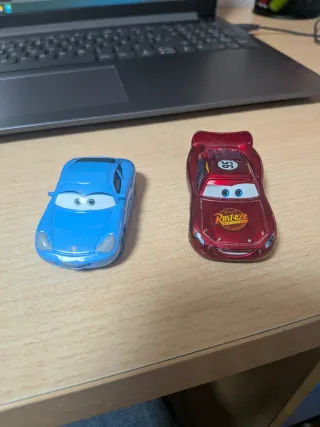Lote de Coches de Cars McQueen y Sally Mattel