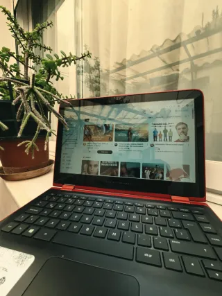 HP Pavilion x360 i5 / 12GB RAM / SSD 240GB