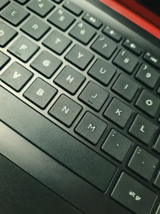 HP Pavilion x360 i5 / 12GB RAM / SSD 240GB