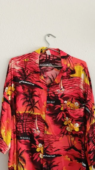 Camisa Hawaiana Estampada Palmeras y Velero