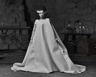 ULTIMATE LA NOVIA DE FRANKENSTEIN 18CM NECA