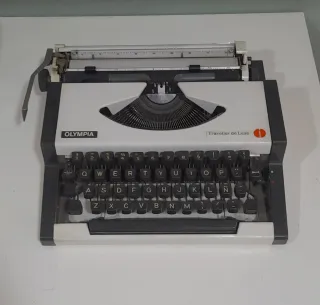 Conjunto 2 máquinas de escribir antiguas