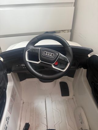 Coche Audi Batería Manual y Teledirigido