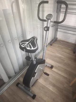 Bicicleta Estática DOMYOS VM120