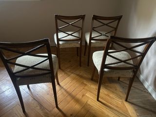 Juego de 4 sillas de comedor de madera