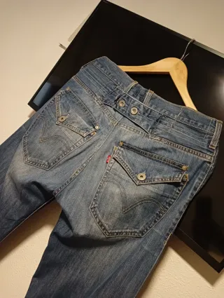 Pantalón vaquero Levi's caballero azul