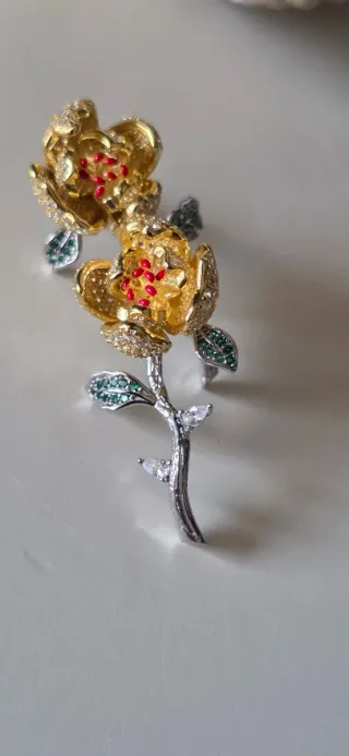 Maravillosos pendientes joya de autor