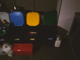 4 bidoni grandi raccolta differenziata blu giallo