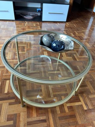 Mesa de centro cristal y metal dorada