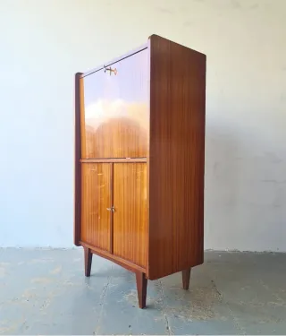 Secreter Mid Century. Francia 60s.