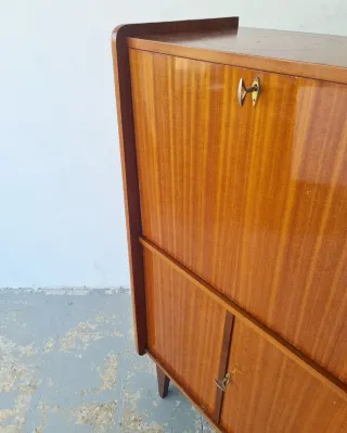 Secreter Mid Century. Francia 60s.