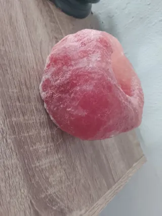 Figura decorativa de sal rosa