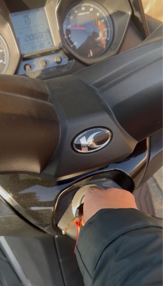 Kymco Super Dink 350i Gris