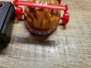 Coche teledirigido KFC Eduardo GT (pekela tara)
