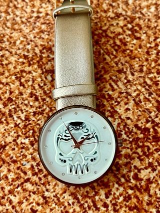 Reloj G&B Beige y Dorado