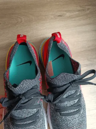 Zapatillas Nike Epic React Flyknit 2