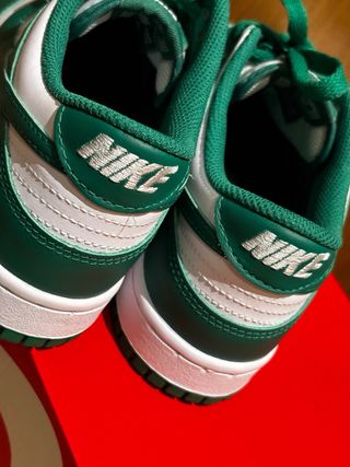 Nike Dunk Verde y Blanco Nuevas
